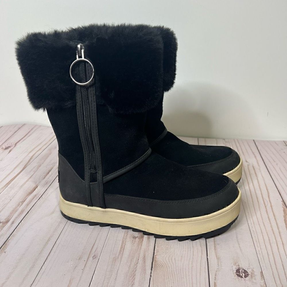UGG by Koolaburra Tynlee Black Suede Leather Faux Fur Lined Zip Up Boots Winter